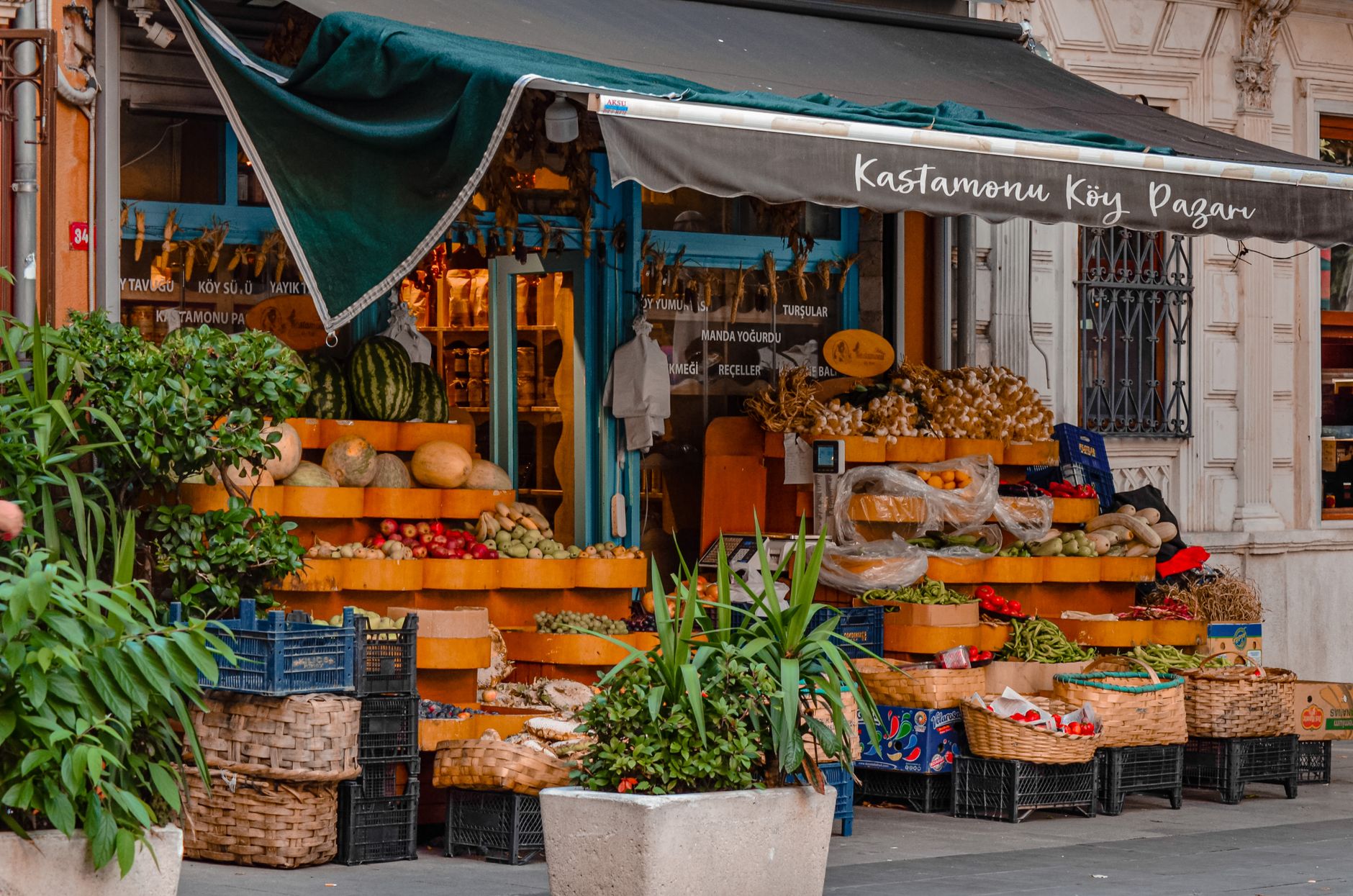 Antalya Oto Aksesuar Mağaza fotoğrafı 6